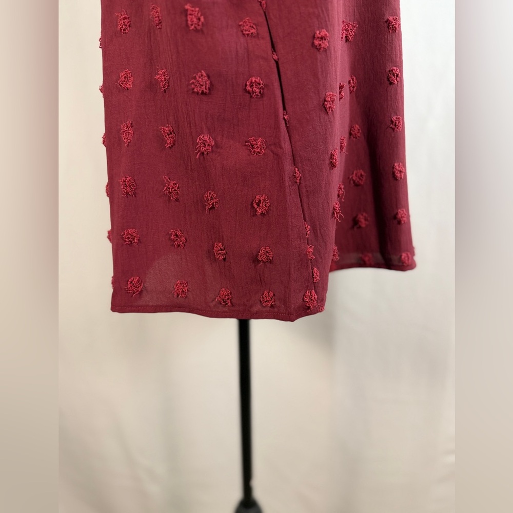 B. Burgundy Fuzzy Dot V-Neck Shirt XL Boho Flutter Sleeve Blouse Size M - Picture 6 of 7